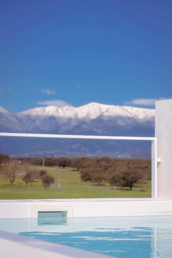 Estrellas de Gredos Arenas de San Pedro Exterior foto